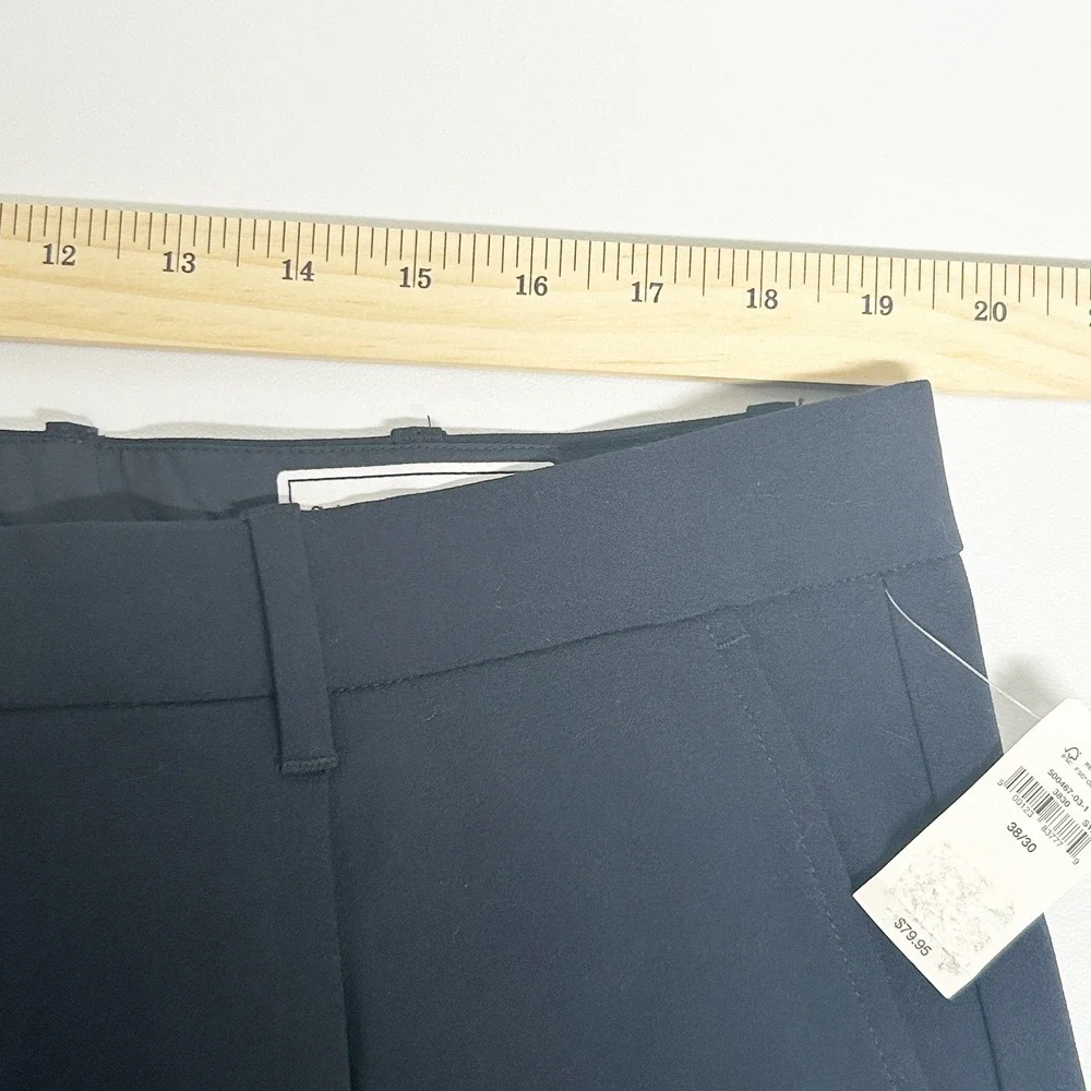 NWT GAP Mens Dress Trouser Pants Pleated Front Career Work Office 38 x 30 Navy‎